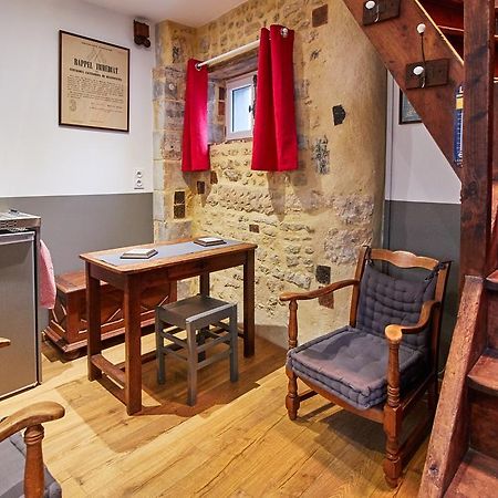 באיו La Plus Petite Maison De France חדר תמונה